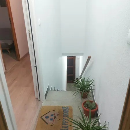 홈스테이 Salvador House I *